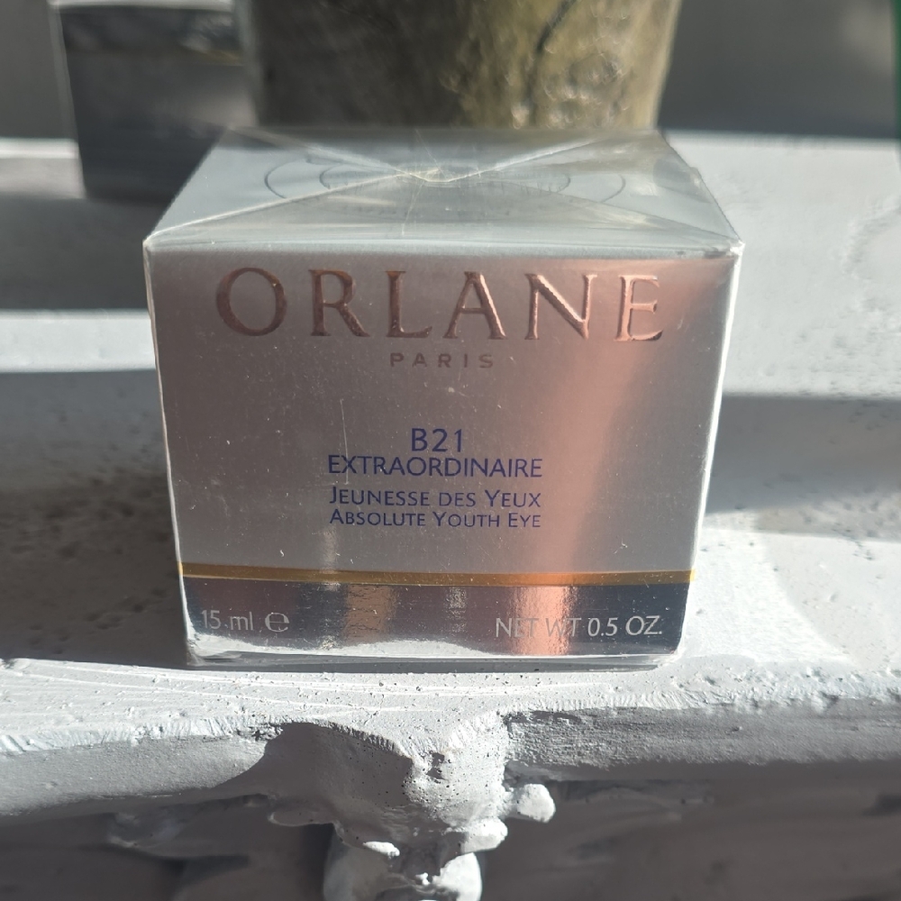 B21 Extraordinaire Absolute Youth Eye Cream